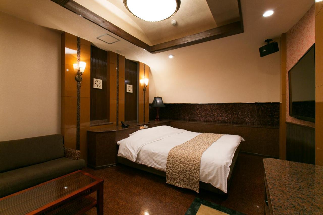 Hotel Atlantis Toyonaka (Adults Only) Εξωτερικό φωτογραφία
