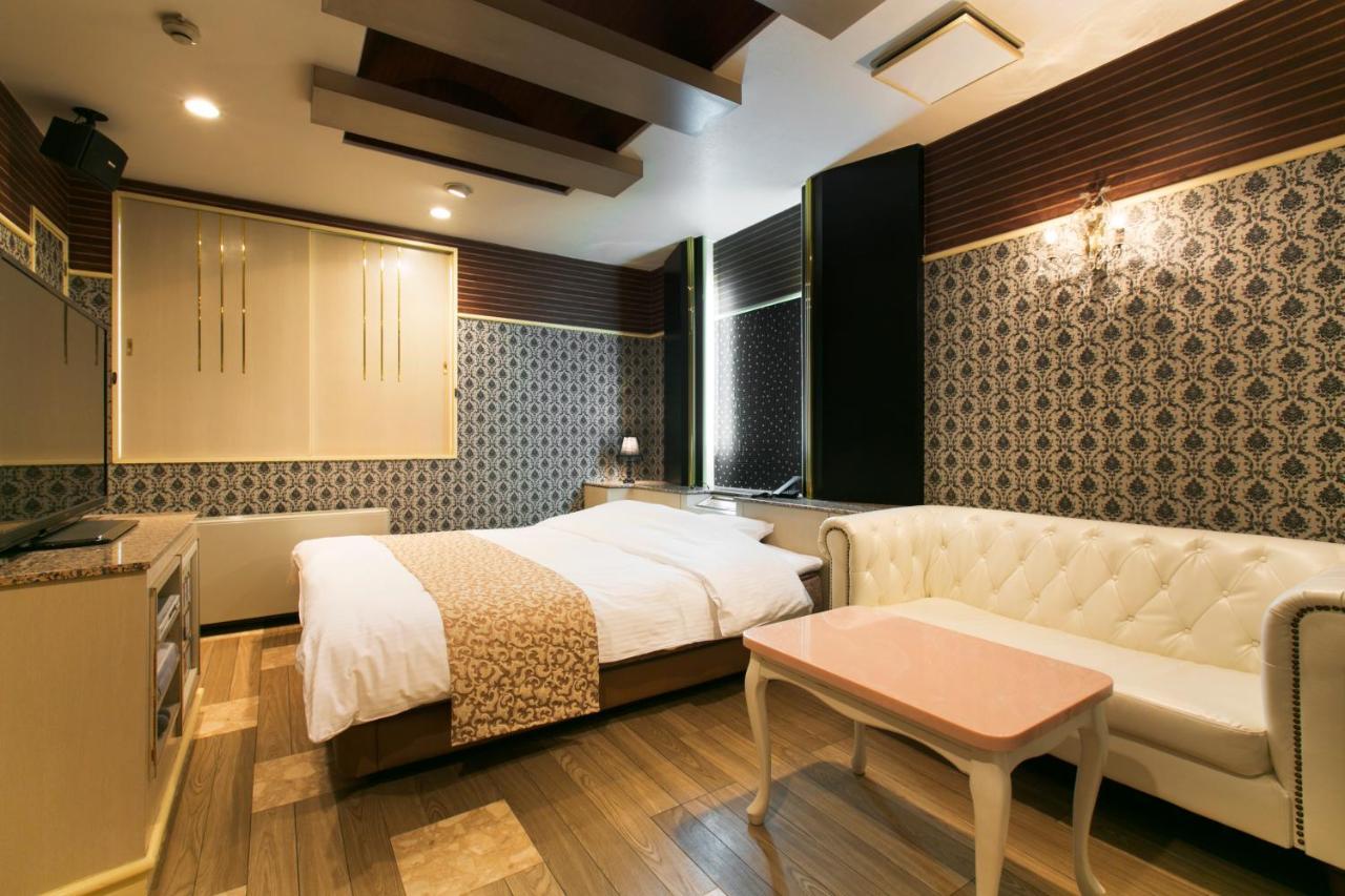 Hotel Atlantis Toyonaka (Adults Only) Εξωτερικό φωτογραφία