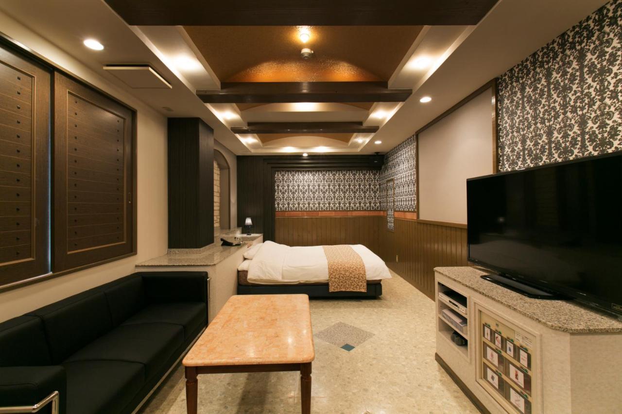 Hotel Atlantis Toyonaka (Adults Only) Εξωτερικό φωτογραφία
